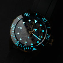 画像をギャラリービューアに読み込む, lume shot - LIMITED - DIY Watchmaking Kit | 42mm NH70A Gold Dive Watch With Gold Sapphire Dial | DWC-D02S