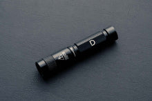 Load image into Gallery viewer, DWC UV365nm UV flashlight