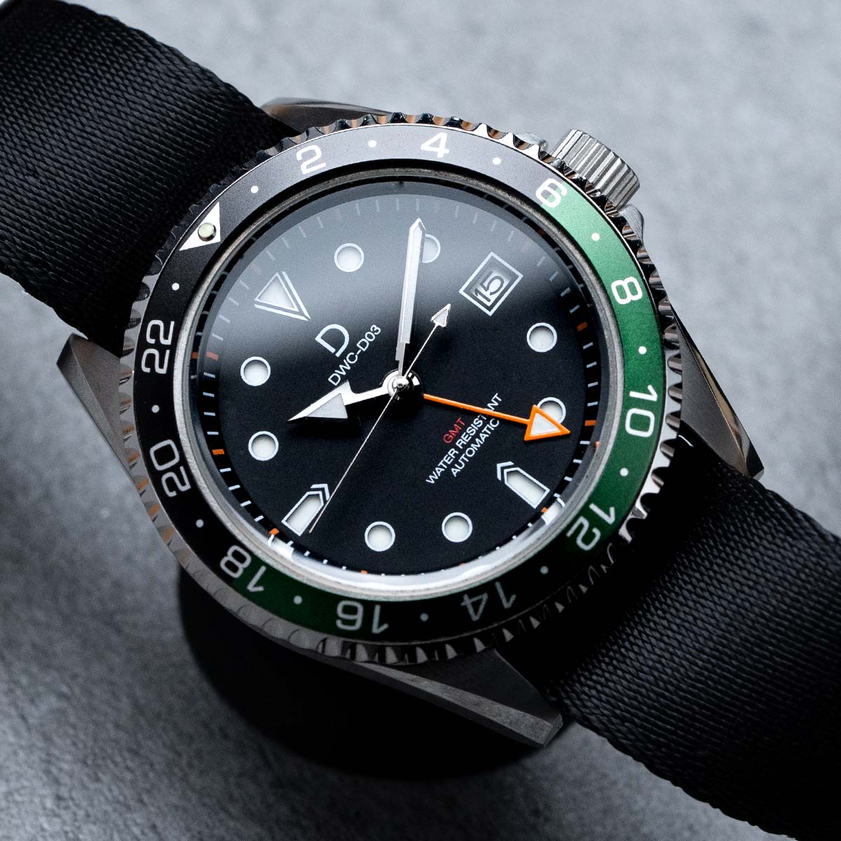 DIY Watch Kit | GMT Sprite Dive Watch | Seiko GMT movement | Aluminum-Steel Hybrid Green & Black GMT Bezel | DWC-D03 