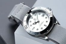 Load image into Gallery viewer, DIY WATCH CLUB Grey and Silver tone diver watchmaking kit