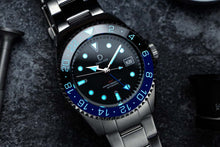Load image into Gallery viewer, "Batman" Diver Dress GMT Watch Kit | NH34 GMT Dive Watch | Stainless Stain Bracelet | Ceramic Blue-Black GMT Bezel | DWC-D03 - DIY WATCH CLUB