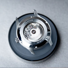 画像をギャラリービューアに読み込む, Swiss movement DIY Watch Kit | Pilot Watch with Sellita SW200-1 and brown leather straps |DWC x EONIQ Signature Master Aviator
