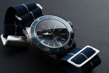 Load image into Gallery viewer, DIY WATCH CLUB - BLUE DIVER (TMI movement) - sapphire crystal